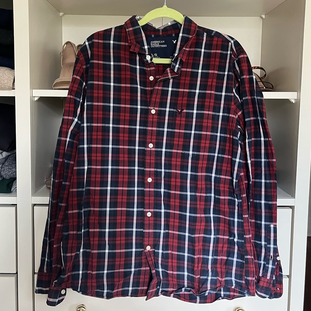 American Eagle Plaid Vintage Fit Men’s Button Down